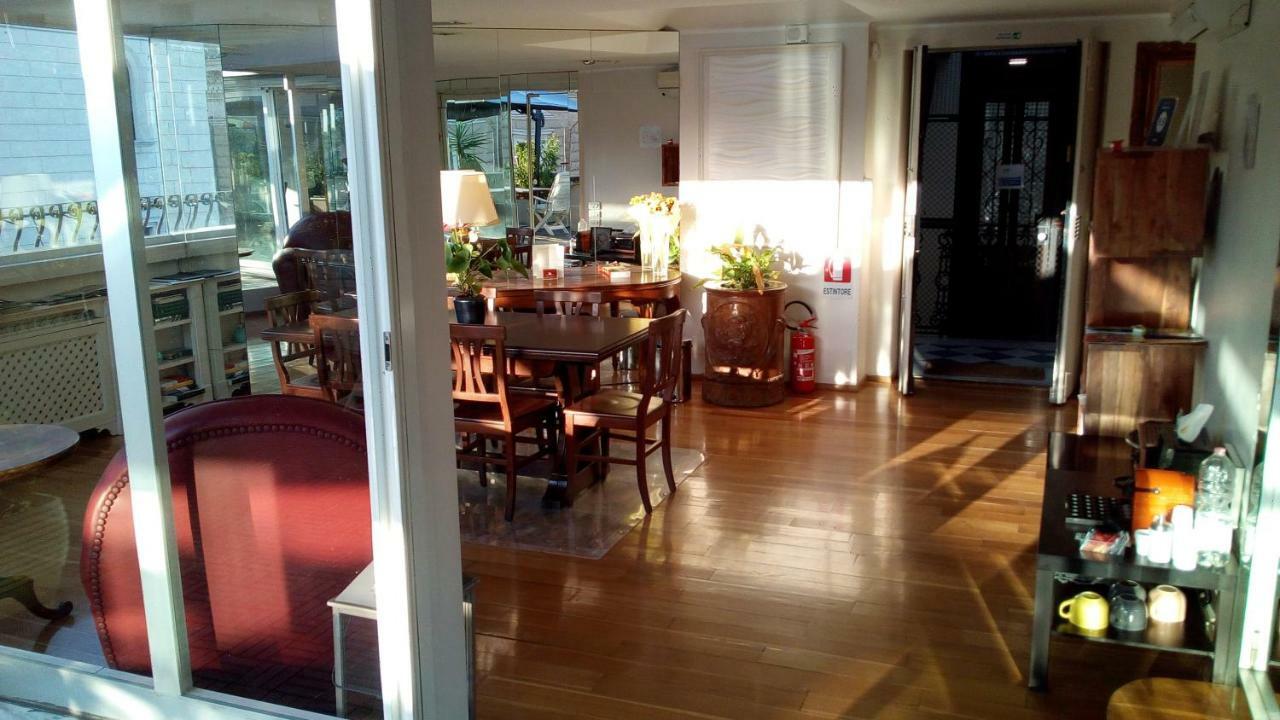 Bb Roma Prati Bed and Breakfast Εξωτερικό φωτογραφία
